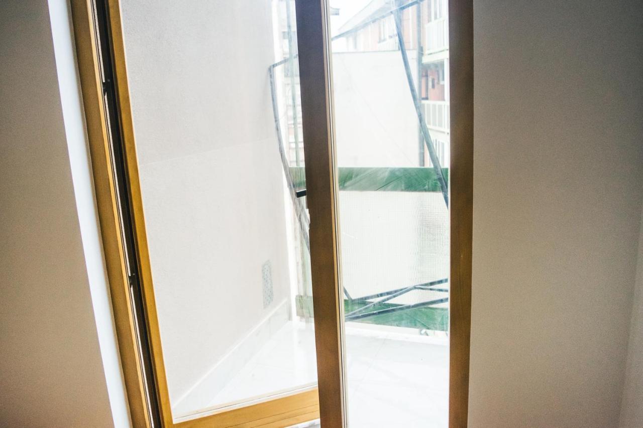 Aparment Theatre Apartment Nis Exterior photo